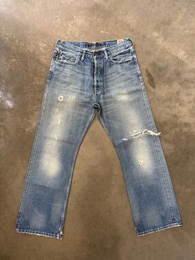 Men’s Ezra Fitch jeans in great condition